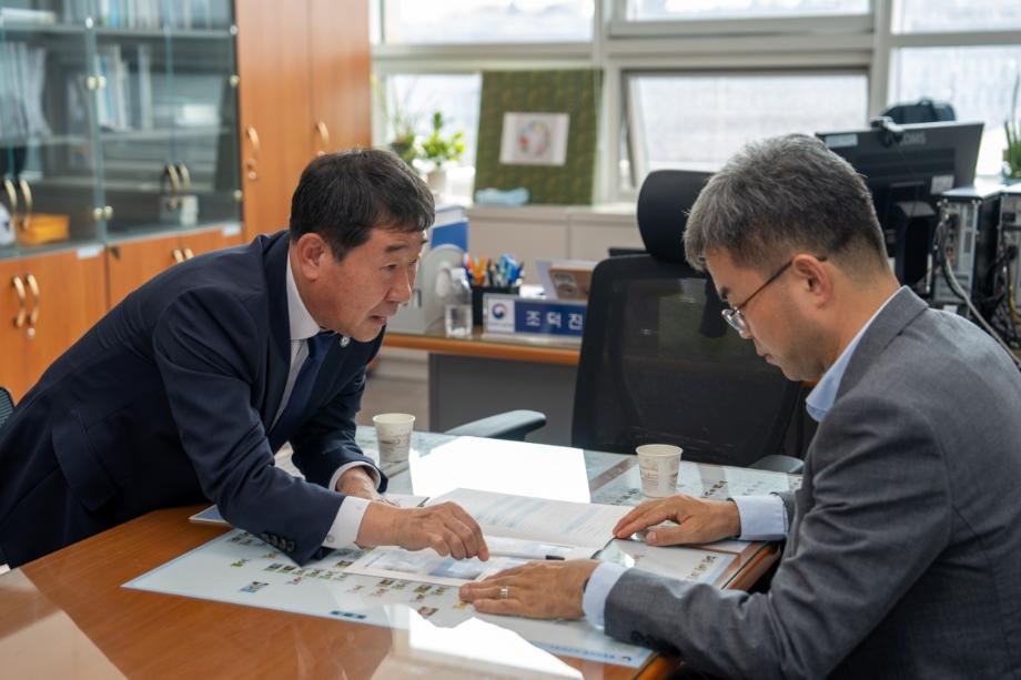 증평군수, 중앙부처 방문 국비 확보 동분서주