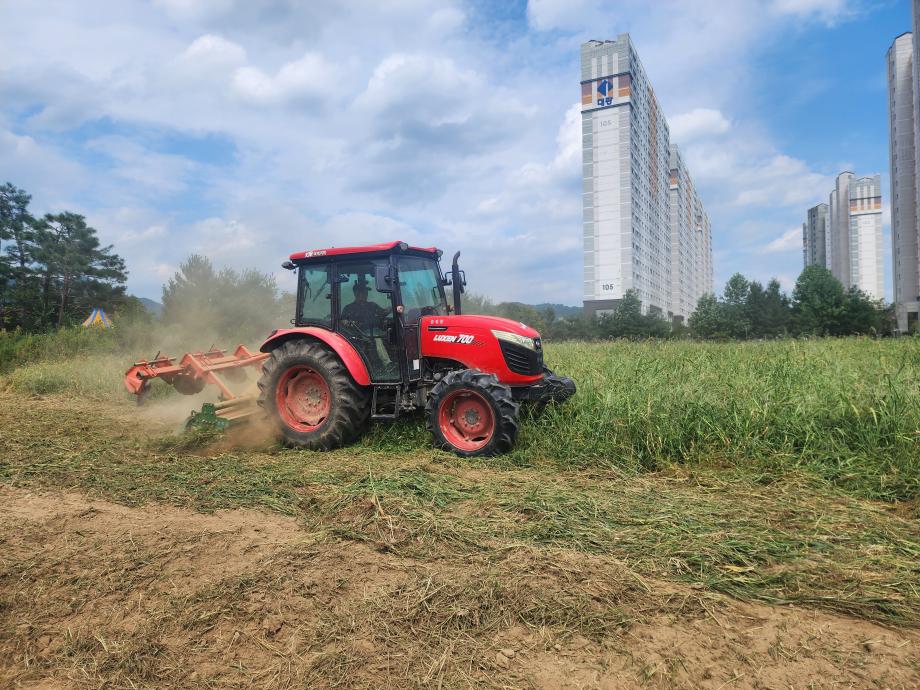 증평군, 영농철 맞아 농업기계 임대사업 본격 가동