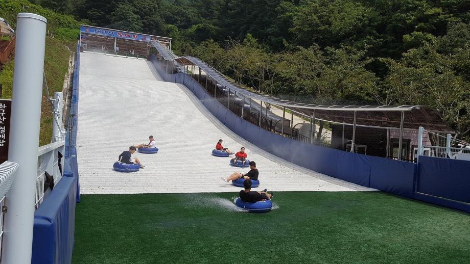 “시원한 여름을 즐기자!” 증평 좌구산썰매장, 7월 18일 재개장